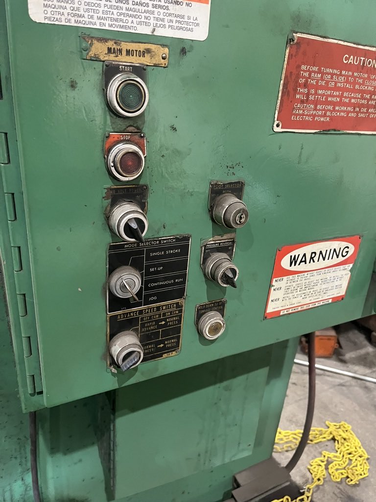 300 Ton X 12'  Pacific Model K300-12  Hydraulic Press Brake